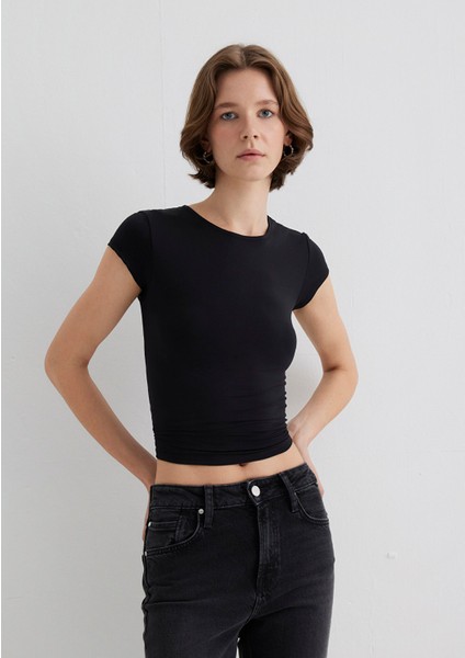 Siyah Poliamid Tişört 1613500-900