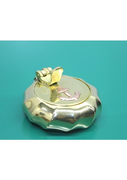 Pirinç Çapalı Kapaklı Küllük 4157/2 - Lisinya