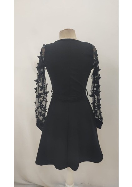 Eyesof Kadın Uzun Kollu Bisiklet Yaka Kollar Tül Kelebek Detaylı Ithal Krep Elbise