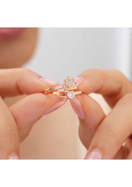 925 Ayar Rose Gold Kaplama Zirkon Tek Taşlı Kraliçe Tacı Gümüş Yüzük fiyatları