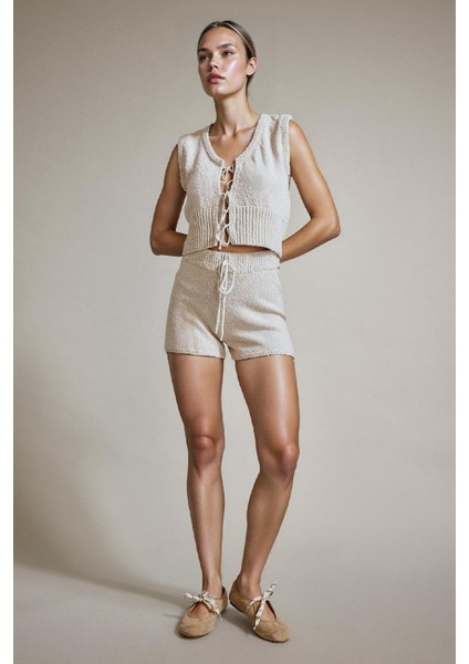 Beli Bağcıklı Lastikli Şort G3085AX25AU modelleri