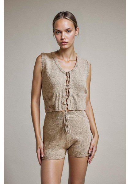 Beli Bağcıklı Lastikli Şort G3085AX25AU fırsatları