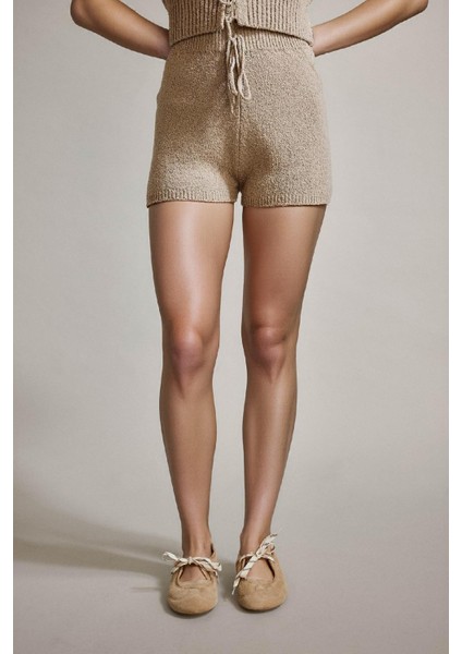 Beli Bağcıklı Lastikli Şort G3085AX25AU indirimleri