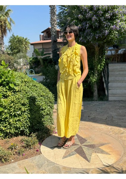 NC14092 Fırfırlı Kolsuz Italyan Keten Takım Sarı fiyatları