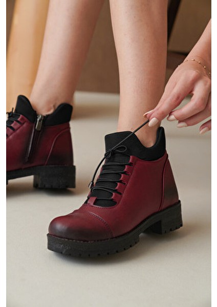 Kadın Bot 0012720 Klasik Tasarım Koku Yapmayan İç Astar ile Konforlu Yürüyüş