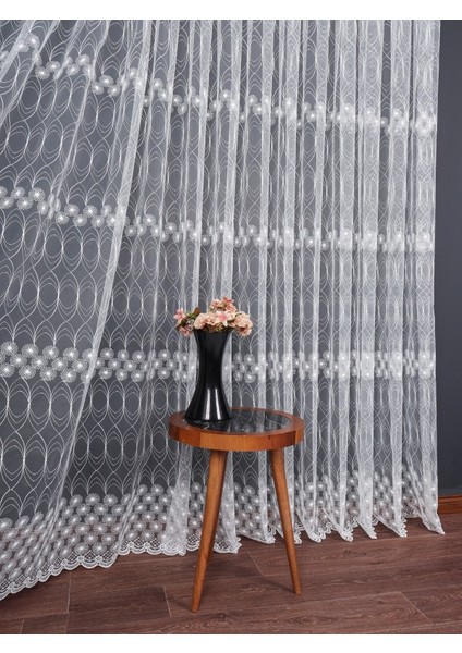 Şeritli Papatya Nakış Işlemeli Brode Tül Perde (1/3 Sık Pile)