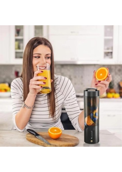 Blender Taze Meyve Suyu Mikseri Ev Elektrikli Kablosuz Şarj Mini Meyve Mikserleri Meyve Suyu Bardağı Blender Milkshake Meyve Suyu Makinesi B (Yurt Dışından) modelleri