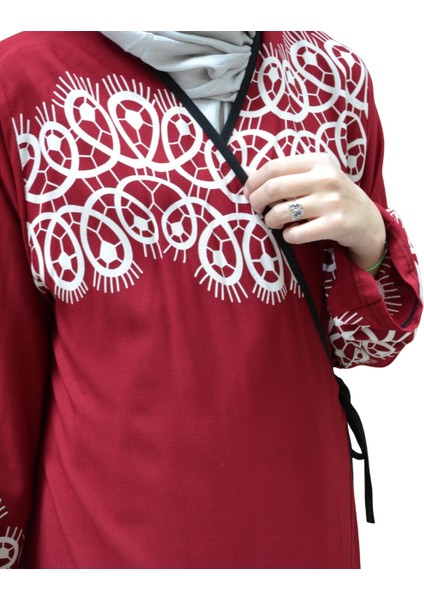 Halkalı Desenli Kruvaze Namaz Elbisesi – Yandan Bağlamalı, Rahat Kesim 36–46 Beden fırsatları