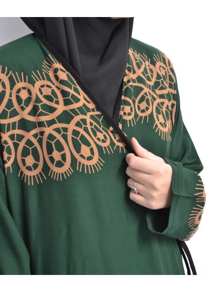 Halkalı Desenli Kruvaze Namaz Elbisesi – Yandan Bağlamalı, Rahat Kesim 36–46 Beden modelleri