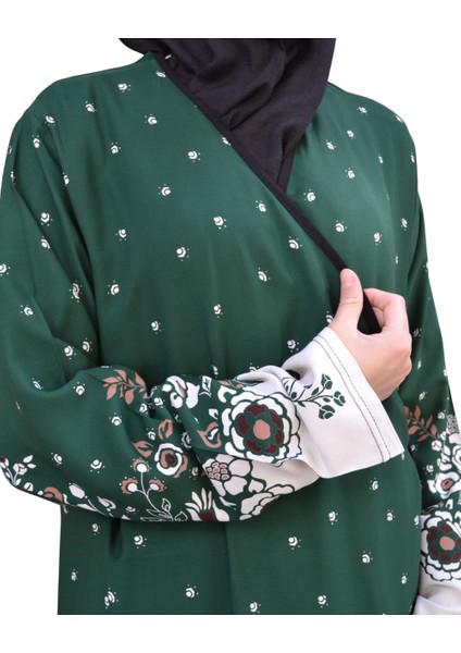 Noktalı Çiçek Desen Kruvaze Namaz Elbisesi – %100 Viskon, Yandan Bağlamalı, Rahat Kalıp 36-46 Beden fırsatları