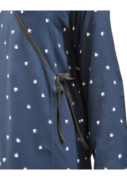 Noktalı Çiçek Desen Kruvaze Namaz Elbisesi – %100 Viskon, Yandan Bağlamalı, Rahat Kalıp 36-46 Beden modelleri