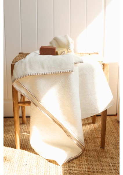 Shadow %100 Pamuk Banyo Havlusu 70X140 cm Ekru