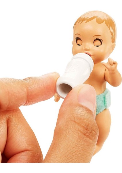 Nessiworld HJY33 Mavi Saçlı Skipper Bebek Bakıcısı ve Oyun Seti indirimleri