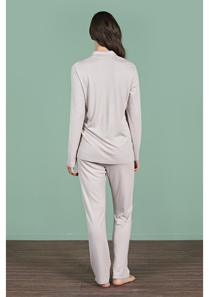 Kadın Vizon Renk Önden Düğmeli Uzun Kollu Gömlek Yaka Pijama Takımı C1T4N91 indirimleri