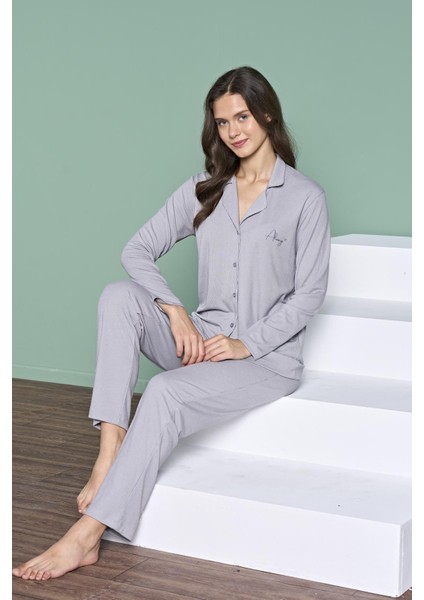 Kadın Gri Renk Önden Düğmeli Uzun Kollu Gömlek Yaka Pijama Takımı C1T4N91 indirimleri
