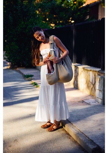 Mininest Bebek Taşıyıcısı – Güvenli, Rahat ve Taşınabilir Uyku Alanı