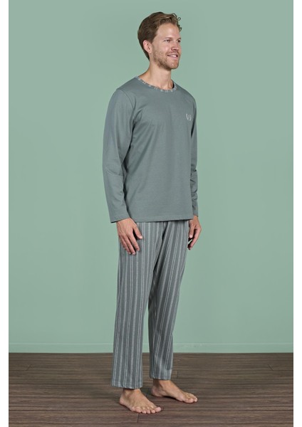 Erkek Yeşil Renk Uzun Kollu Yuvarlak Yaka Çizgili Detaylı Pijama Takımı C0T4N91 modelleri