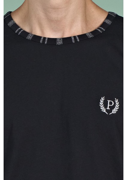 Erkek Siyah Renk Uzun Kollu Yuvarlak Yaka Çizgili Detaylı Pijama Takımı C0T4N91 indirimleri