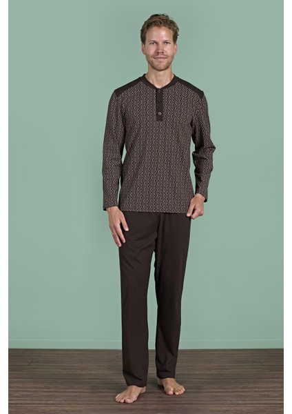 Erkek Kahverengi Geometrik Desenli Uzun Kollu Düğmeli Yaka Pijama Takımı C3T3N91