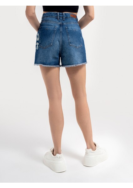 Regular Fit Kadın Şort