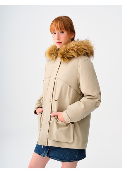 Regular Fit Kadın Mont