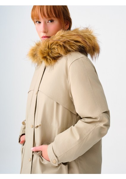 Regular Fit Kadın Mont