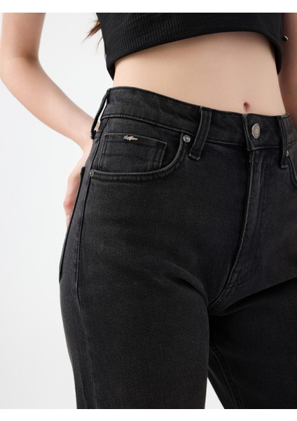 Comfort Straight Comfort Fit Kadın Pantolon