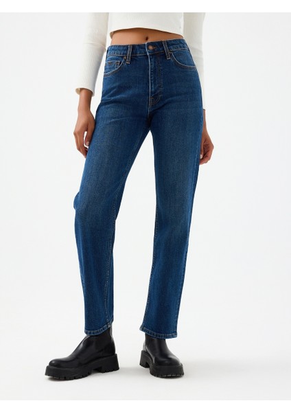 Comfort Straight Comfort Fit Kadın Pantolon