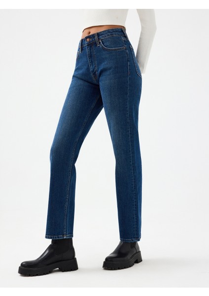 Comfort Straight Comfort Fit Kadın Pantolon