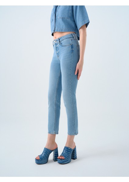 Elena Slim Fit Kadın Pantolon