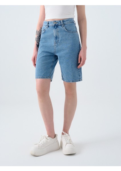 Regular Fit Kadın Şort