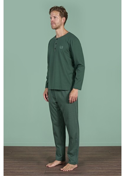 Erkek Yeşil Uzun Kollu Şerit Detaylı Düğmeli Yaka Pijama Takımı C1T3N91 fırsatları