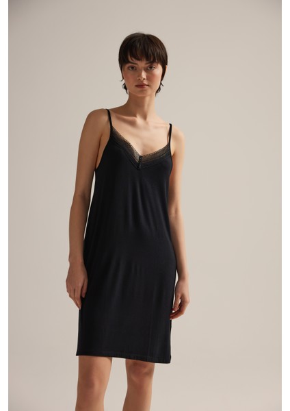 Kadın Viskon Ayarlanır Ip Askılı Dantel Detaylı Gecelik indirimleri