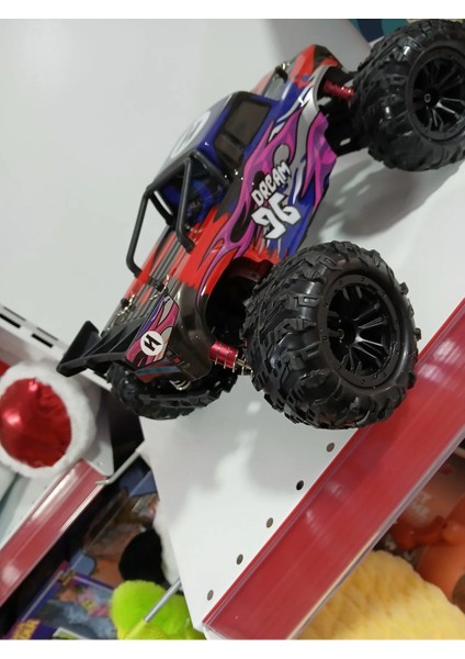 2.4 Ghz 1:16 36 Km Hız Yapan Full Fonksiyon Uzaktan Kumandalı 4x4 Araba fırsatları