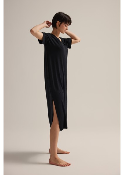 Kadın Viskon Kısa Kollu V Yaka Gecelik