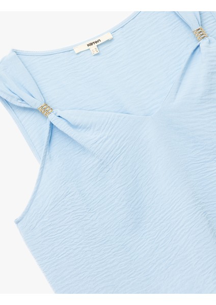 Aksesuar Detaylı V Yaka Kolsuz Bluz modelleri