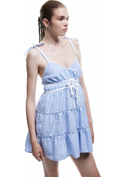 Kolsuz V Yaka Fiyonklu Bağcıklı Pötikareli Mini Elbise fiyatları