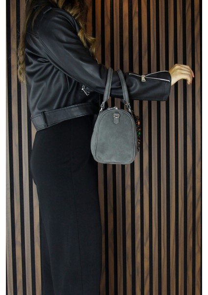 Gri Hakiki Dana Süet Fermuarlı Iç Cepli Askılı Boncuk Aksesuarlı Günlük Büyük Boy Omuz Çantası indirimleri