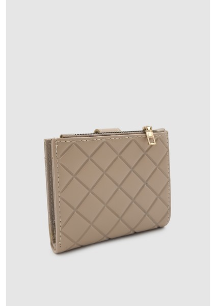 Ivina Kapitone Detaylı Kartlıklı Çıtçıt ve Fermuarlı Kadın Cüzdan Krem fırsatları