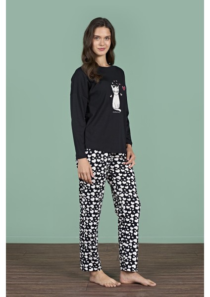 Kadın Siyah Kedi Baskılı Uzun Kollu Yuvarlak Yaka Pijama Takımı C7T2N91 fiyatları