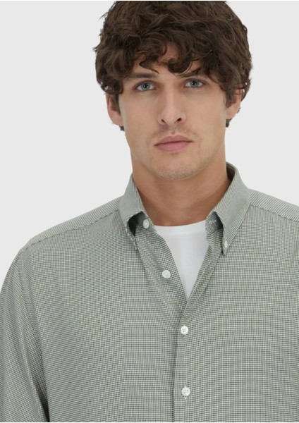 Haki Casual Fit Dokuma Casual Pamuk Karışımlı Gömlek fırsatları