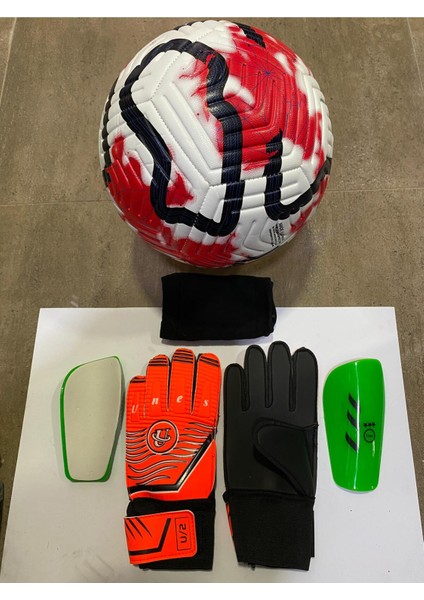 5 No Futbol Topu, Kaleci Eldiveni ve Tekmelik 3'lü Set + Pompa Hediyeli