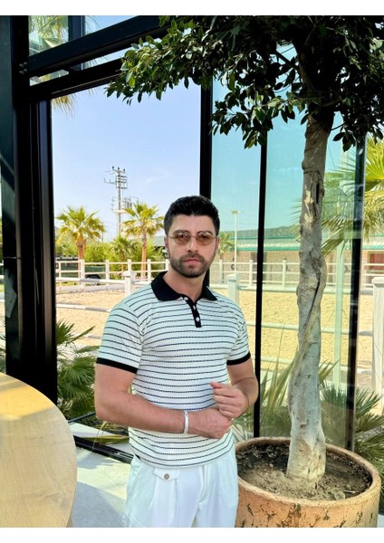 Siyah Yakalı Polo Yaka T-Shirt fiyatları