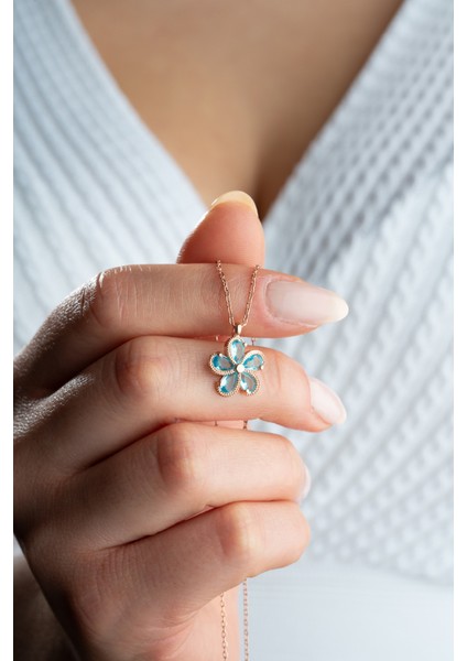 925 Ayar Gümüş Rose Kaplama Aquamarin Taşlı Papatya Kolye