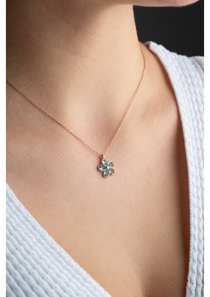 925 Ayar Gümüş Rose Kaplama Aquamarin Taşlı Papatya Kolye fiyatları