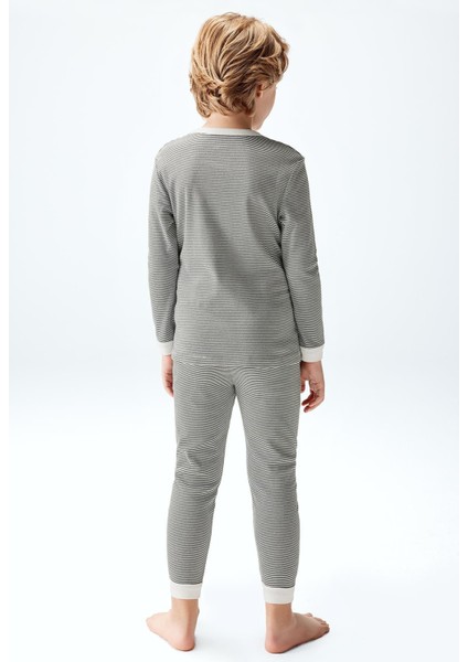 Erkek Çocuk Pijama Takımı Yeşil Renk fiyatları