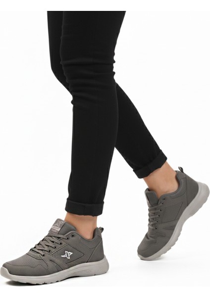 Füme Esnek Hafif Unisex Spor Ayakkabı Xstep 020-CILT G modelleri