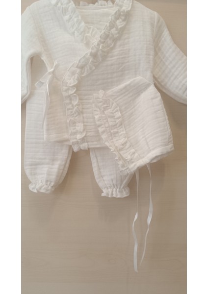 Kruvaze Fırfırlı Yaka Şapklalı Bebek Alt Üst Kimona Zıbın Takımı fiyatları