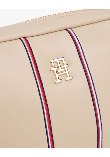 Kadın Bej Omuz Çantası (AW0AW17997-0F4) indirimleri