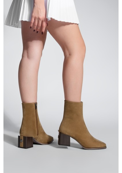 Kadın Topuklu Bot&Bootie Küt Burun Ahşap Desen Ökçe Fermuarlı Günlük Klasik Bot Noyes Taba Süet fırsatları